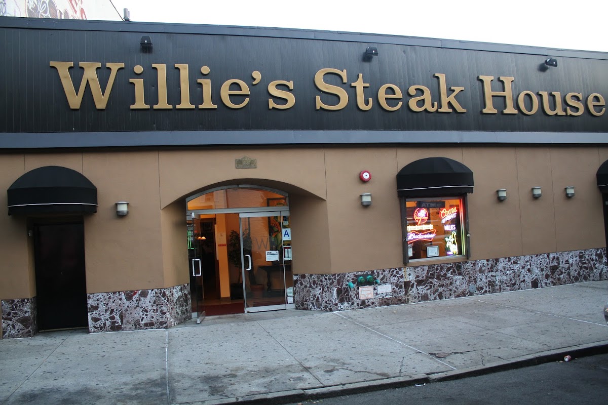 Willie's Steak House